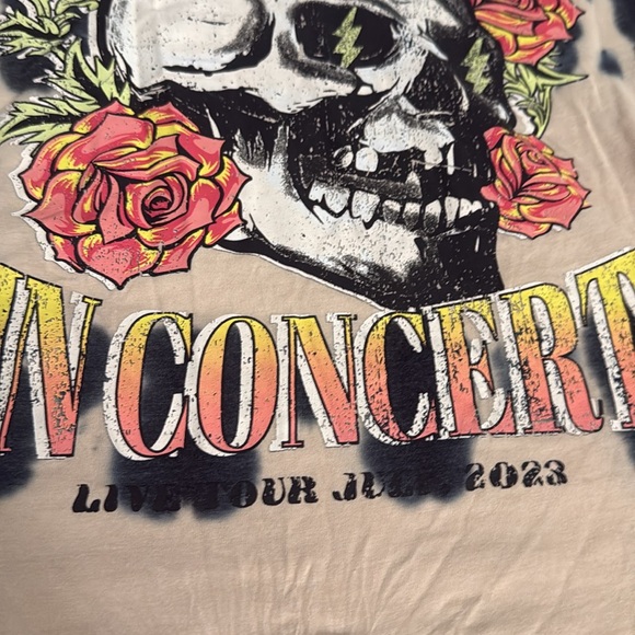 NO BOUNDARIES Tie-Dye Graphic Tee with Skull Design - Picture 7 of 10